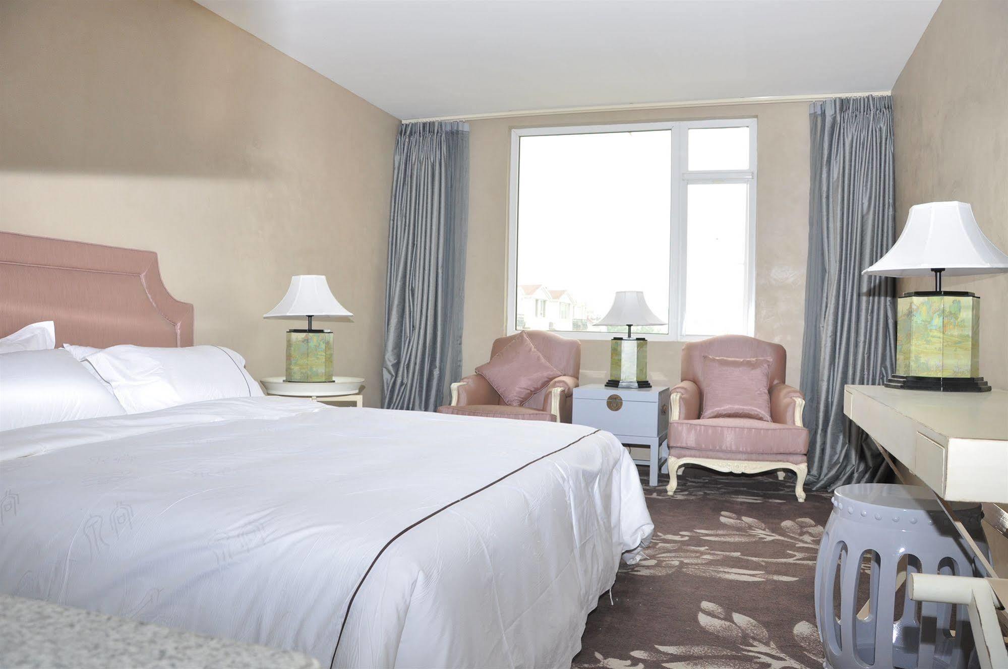 Beijing Springs Valley Hotel Esterno foto